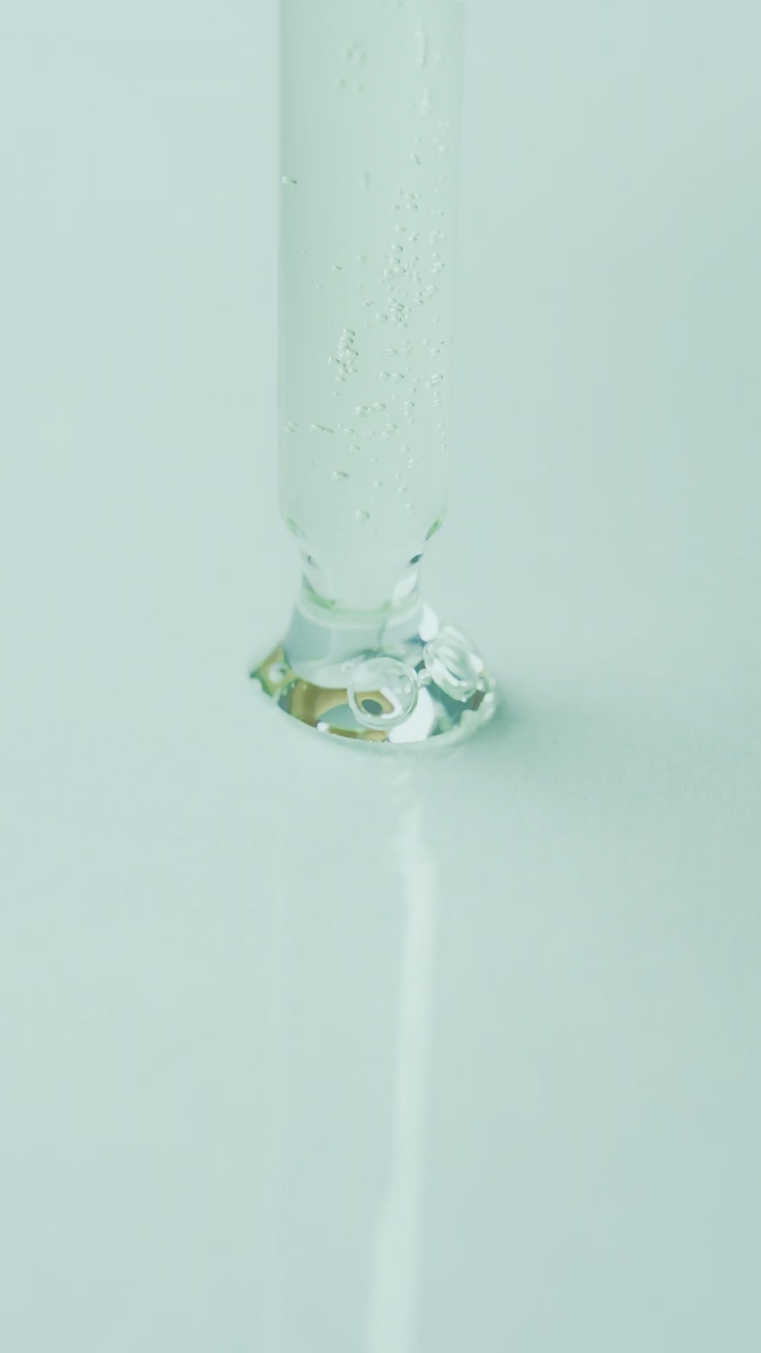 Upokojujúce pleťové sérum Cica Calming